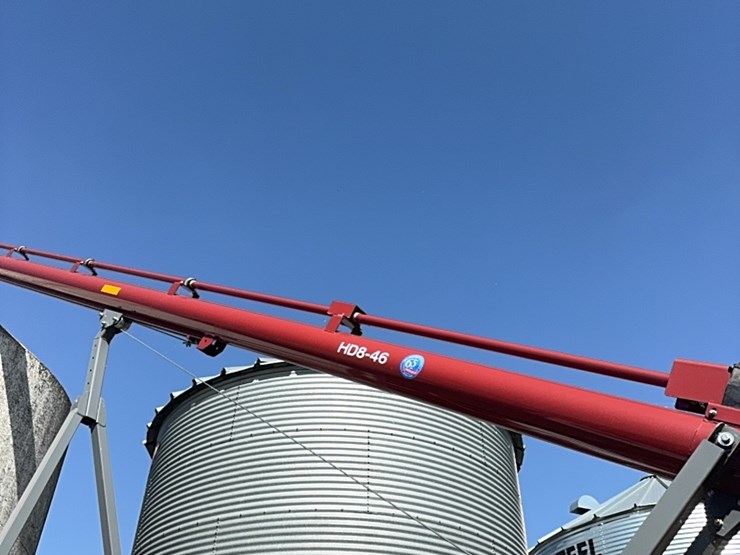 meridian-grain-auger-8“-x-46‘,-used-little,-like-brand-new,-motor-is-220-single-phase,-7.5-hp-image-4