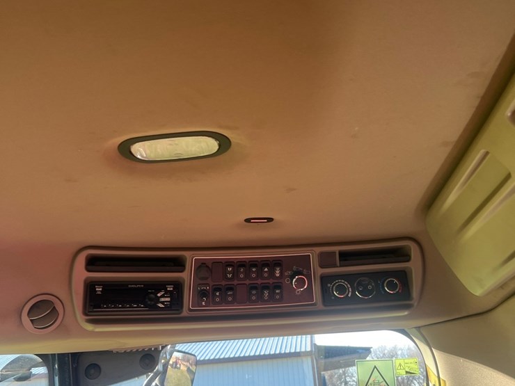 2023-case-ih-8250-image-66