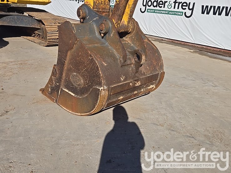 2008-komatsu-pc200-lc-8-image-30