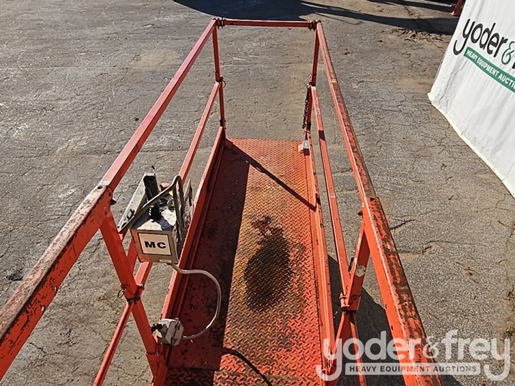 2016-skyjack-sjiii3226-image-17