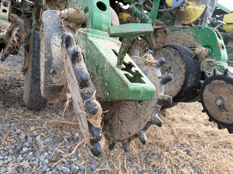 john-deere-1790-image-34