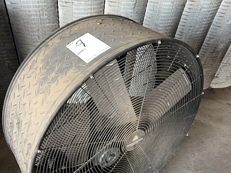 very-large-commercial-duty-fan-image-1
