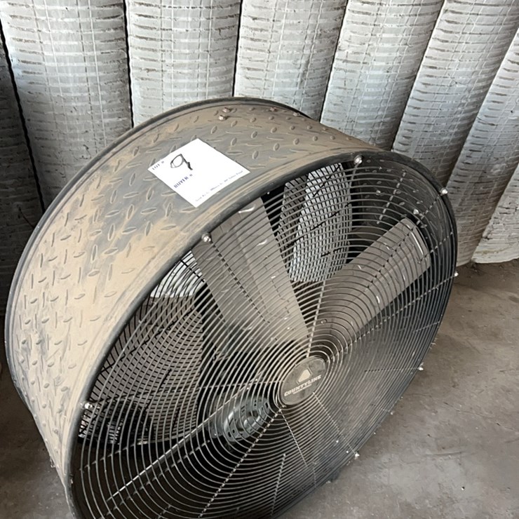 Very large commercial duty fan