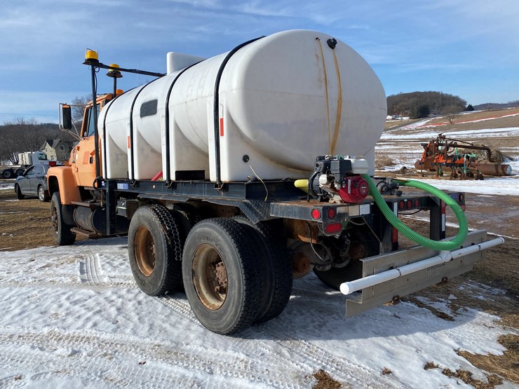 1991-ford-l9000-image-10