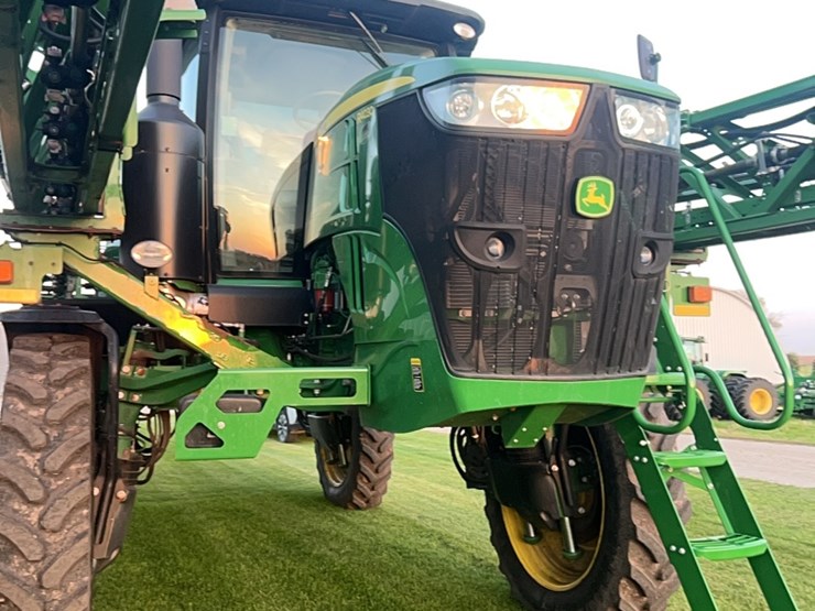 2014-john-deere-r4030-image-159