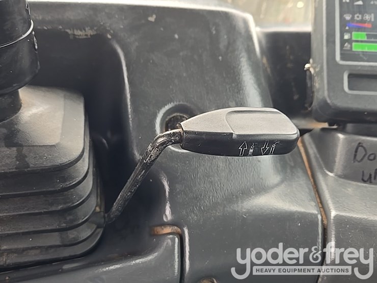 2019-deere-460e-image-81