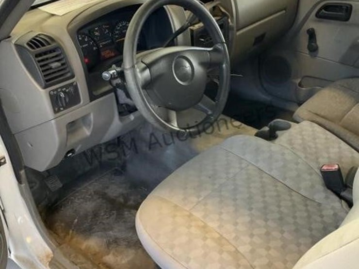 2005-chevrolet-colorado-image-22