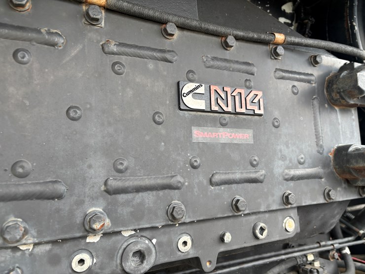 1998-versatile-9682-image-29