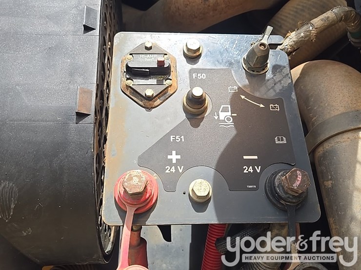 2018-deere-460e-image-49