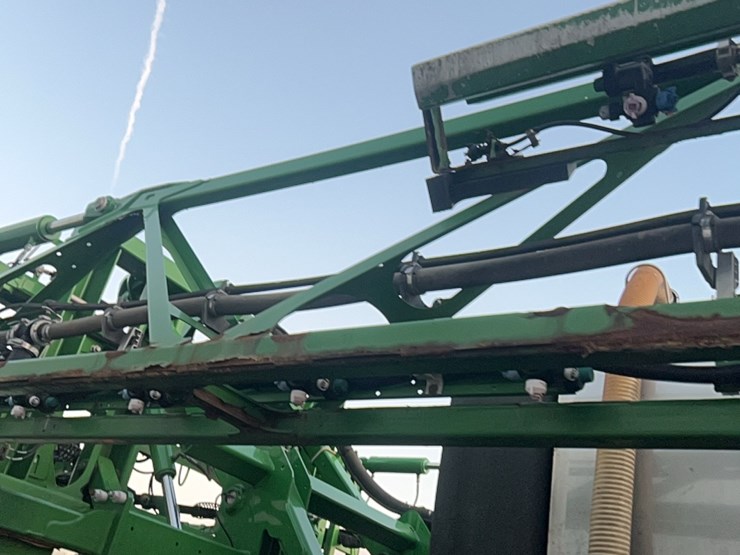 2014-john-deere-r4030-image-119