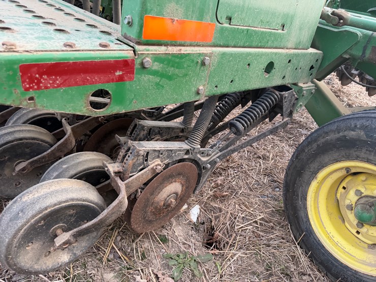 john-deere-455-image-38