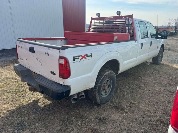 2011-ford-f350-image-3