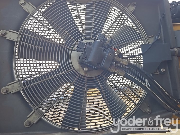 2018-deere-460e-image-53