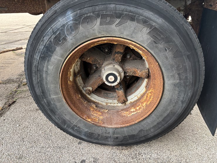 #2307-•-1986-strick-trailers-corp-image-39