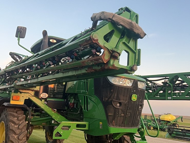 2014-john-deere-r4030-image-163