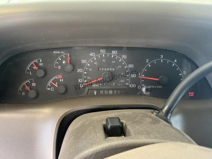 2001-ford-f250-image-16