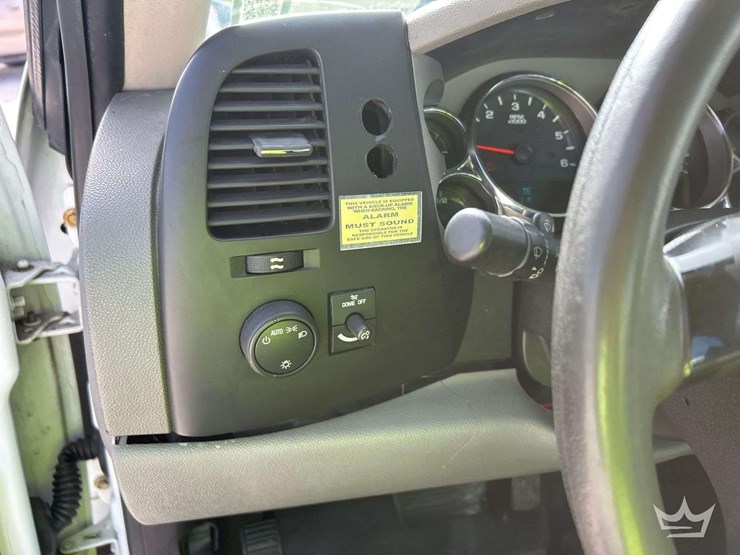 2009-gmc-sierra-2500-image-15