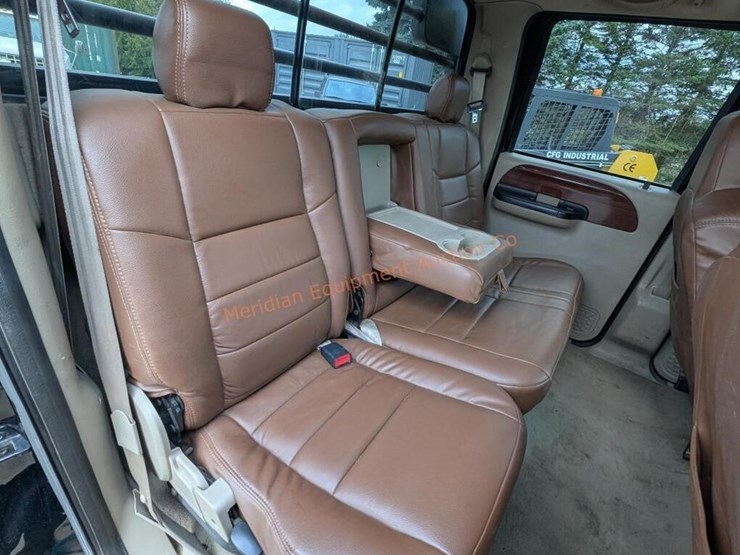 2005-ford-f350-image-14