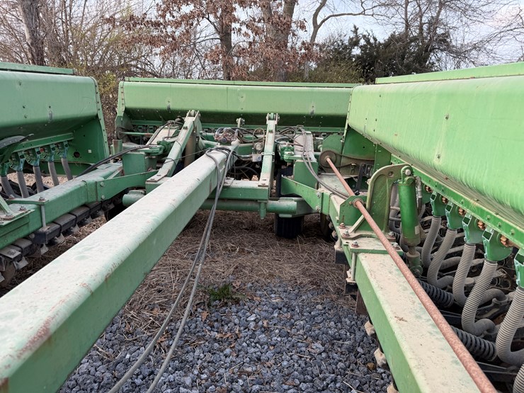 john-deere-35-image-52