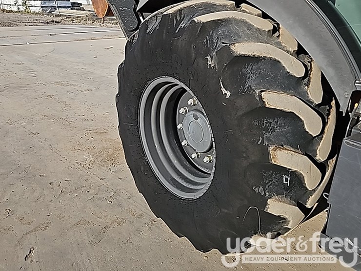 2022-case-590sn-image-15