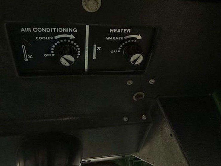 1974-john-deere-7520-image-29