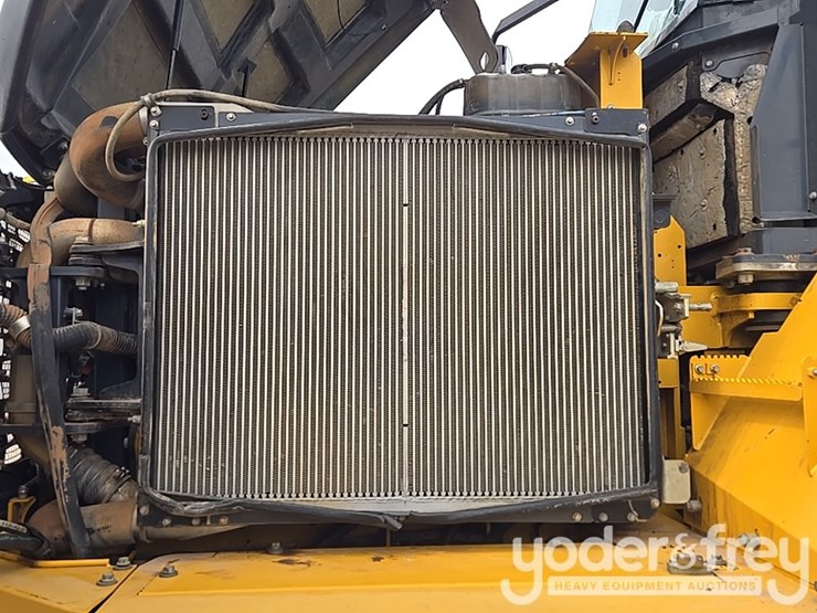 2019-deere-460e-image-58