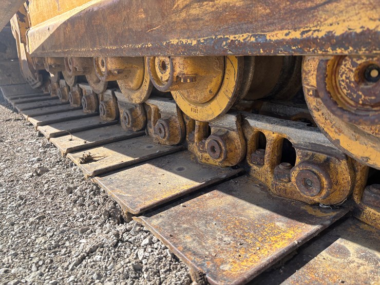 caterpillar-d6m-image-54