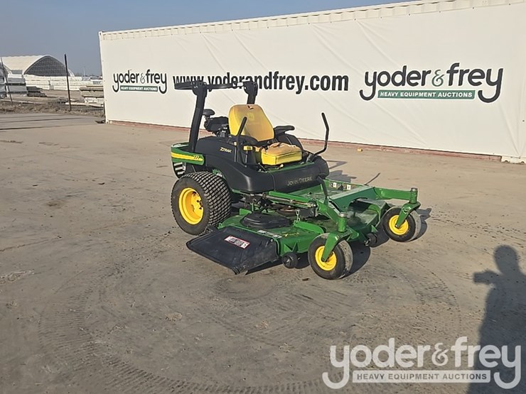 john-deere-72-image-7