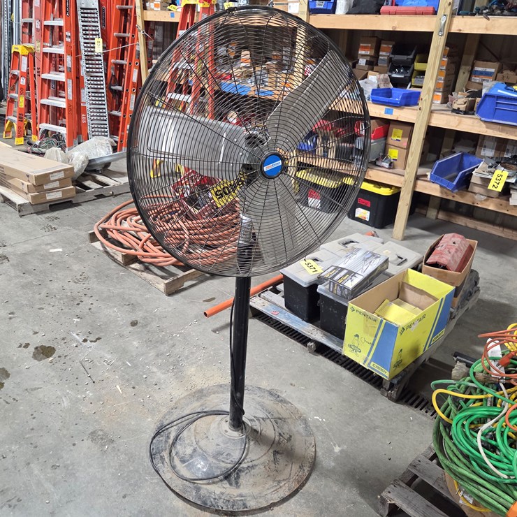 #5405 • 30" Pedestal Fan