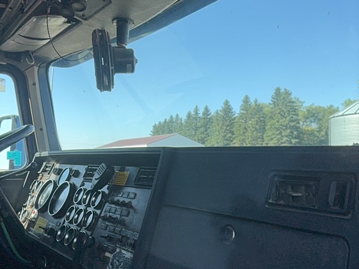 1990-kenworth-t600-image-177