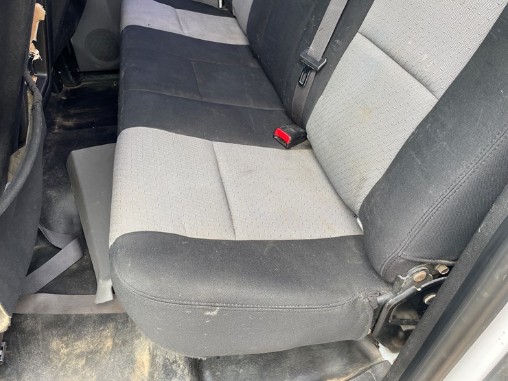 2008-gmc-3500-image-41