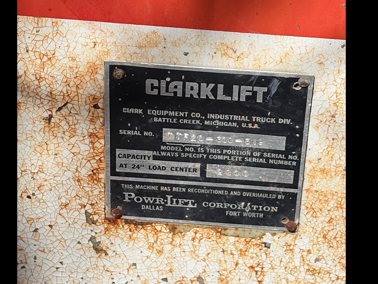 #10-•-clark-electric-forklift,-no-charger-image-6