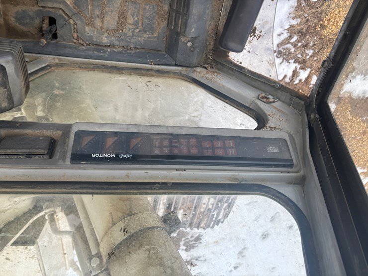 1993-link-belt-ls-2700c-image-44