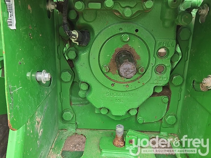 2020-john-deere-5075e-image-74