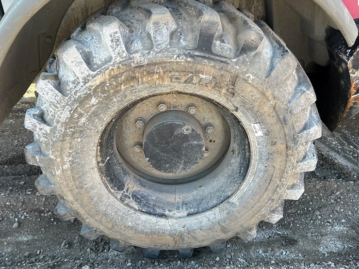 takeuchi-tw80-image-61