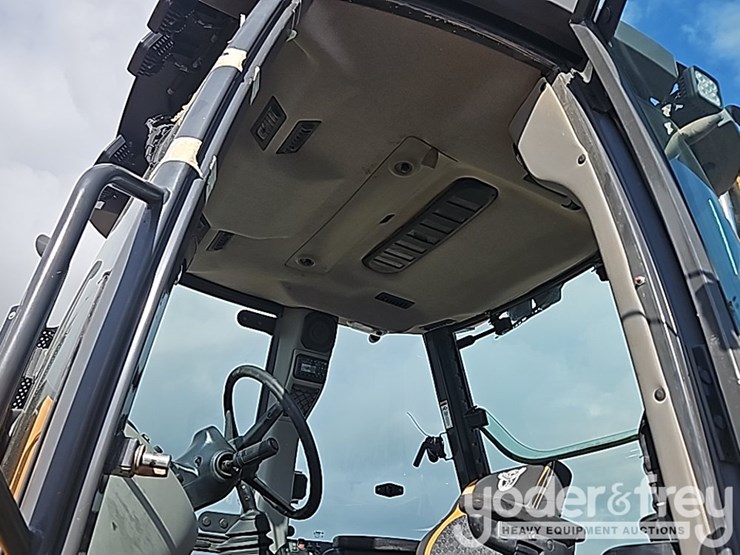 2022-case-590sn-image-43