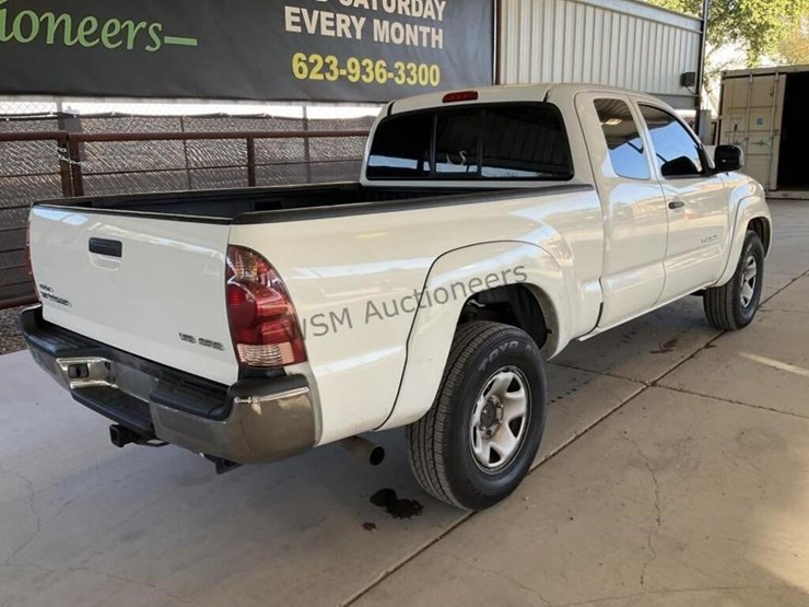 2005-toyota-tacoma-image-7