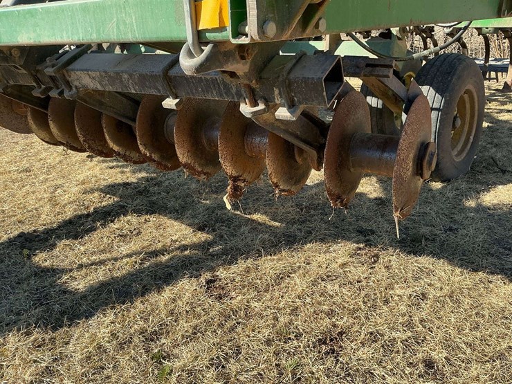 john-deere-724-image-12