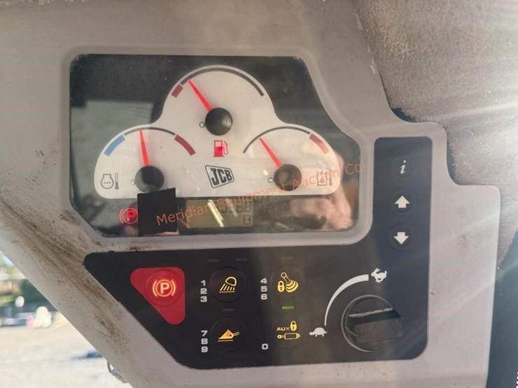 2012-jcb-260-eco-image-51