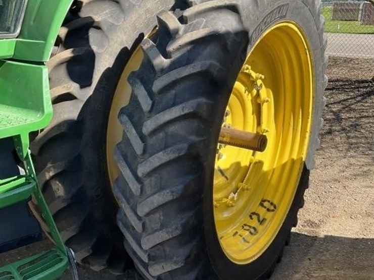john-deere-7820-image-16