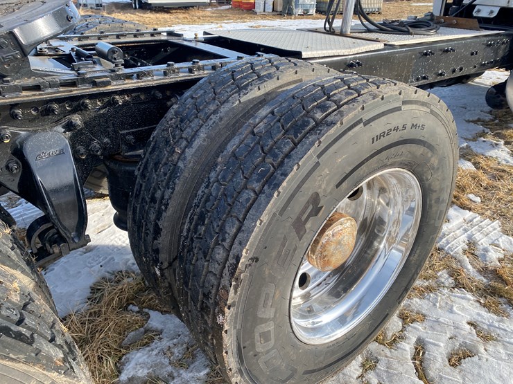 2003-freightliner-argosy-image-34