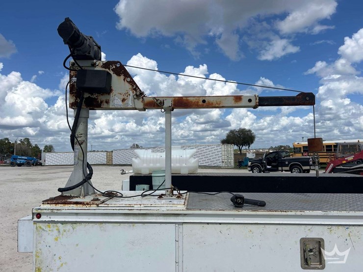 2012-ford-f350-image-21