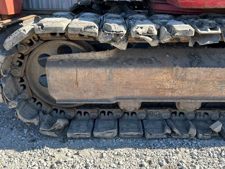 takeuchi-tb180fr-image-73