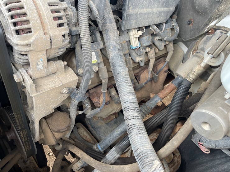 2008-gmc-3500-image-63