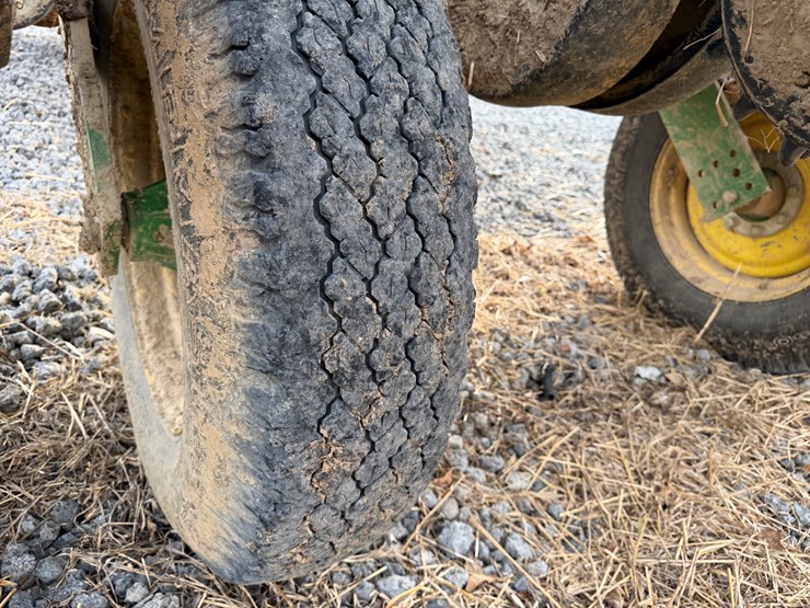 john-deere-1790-image-10