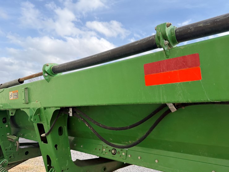 john-deere-630d-image-6