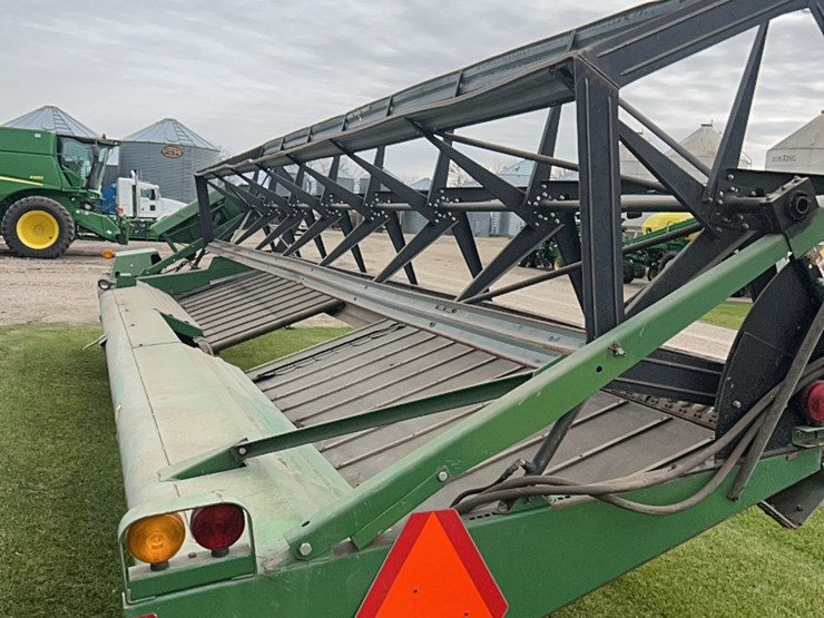 john-deere-25-image-26