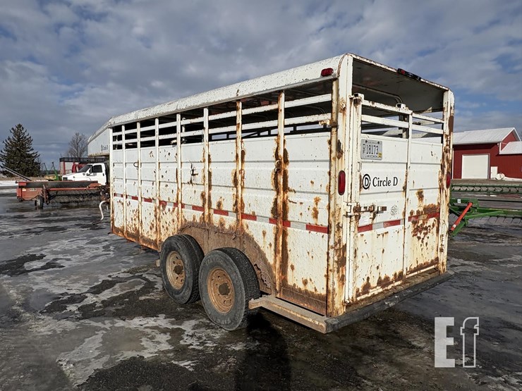 2003-circle-d-image-5