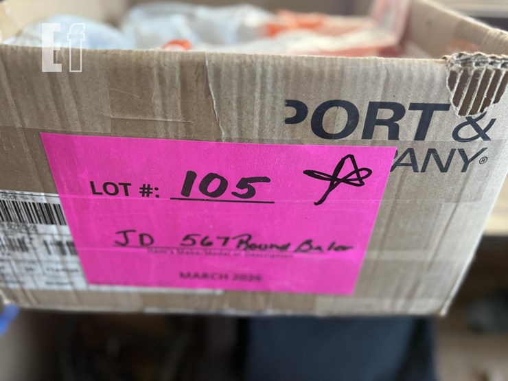 2000-john-deere-567-image-13