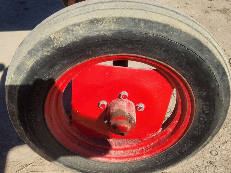 1946-leader-model-b-image-6